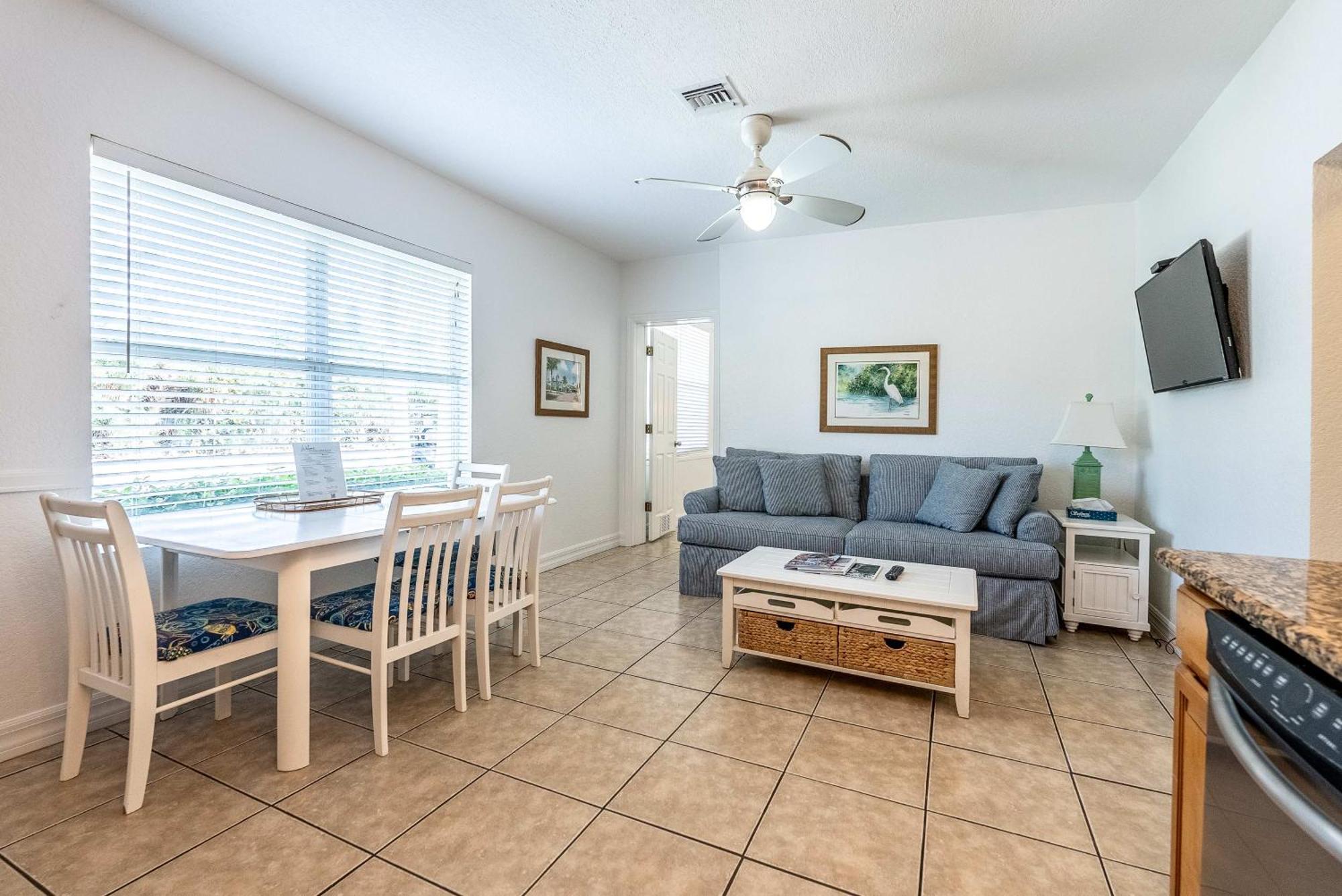 The Sea Spray Resort Siesta Key Exterior photo
